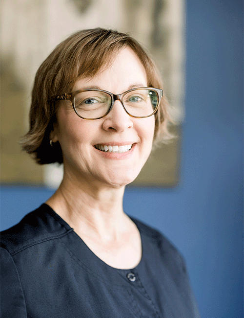 Headshot of Dental Hygienist, Shelia, for Alpha Dental in Clarksville, TN.