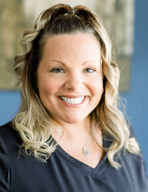 Headshot of Dental Assistant Tracy for Alpha Dental in Clarksville, TN.